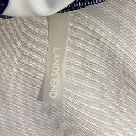 NWT Lands’end Kids Navy blue/Hot pink Swimsuit Top - Picture 4 of 7